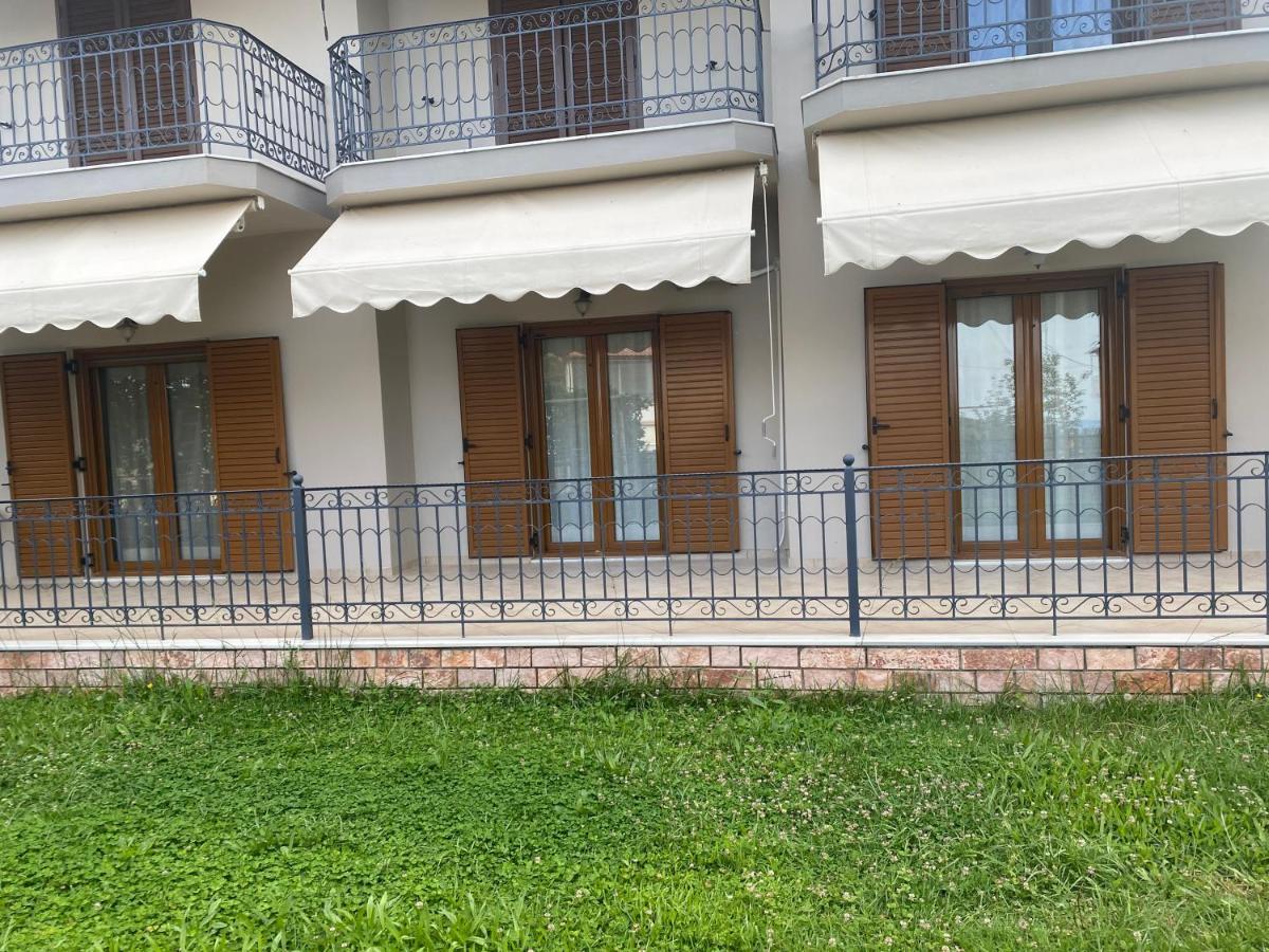 Coral Apartments Парга Экстерьер фото