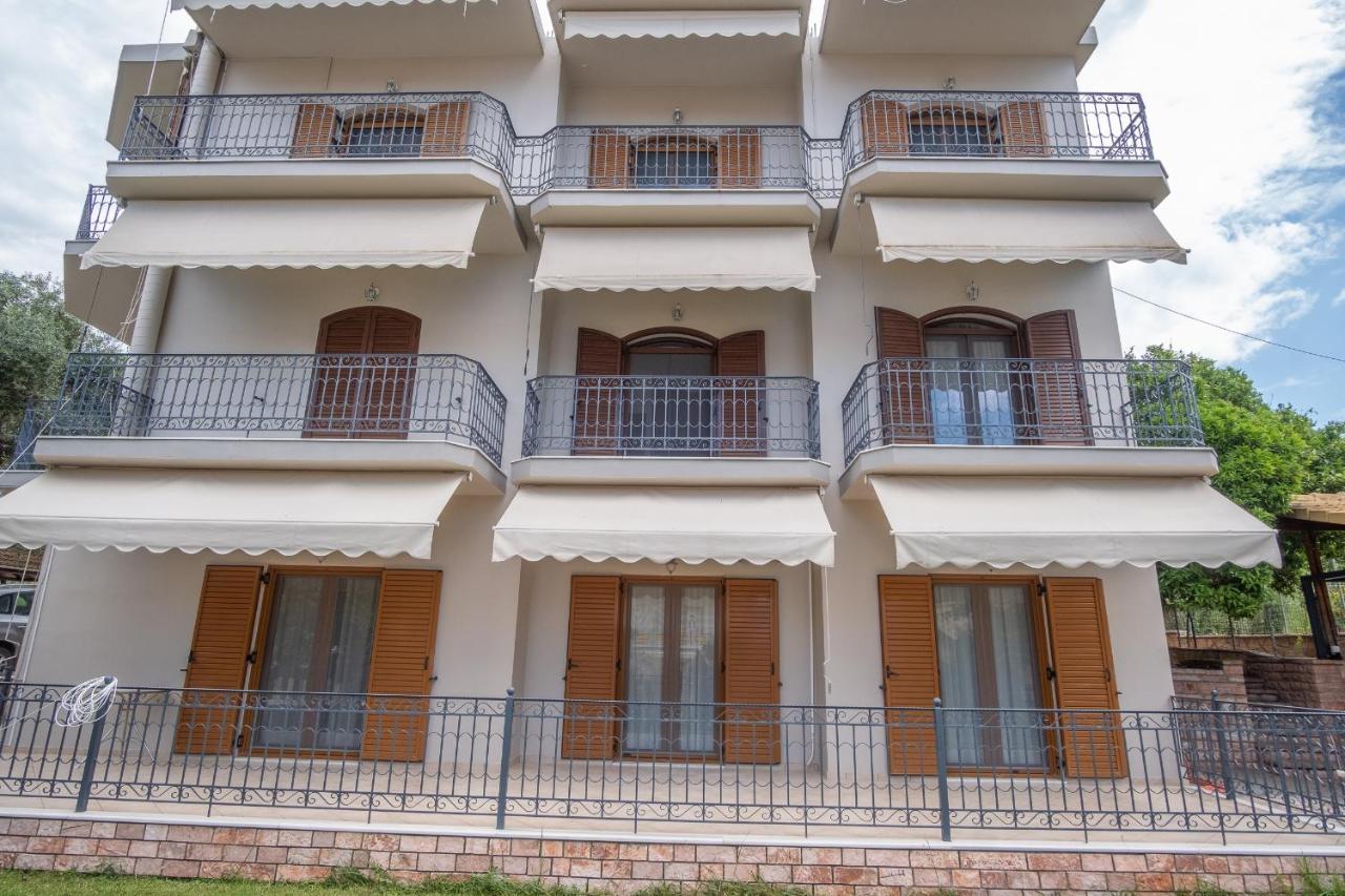 Coral Apartments Парга Экстерьер фото